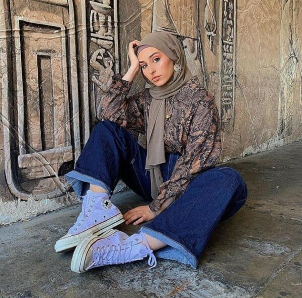 Stunning Outfits To Wear With Hijab (14)