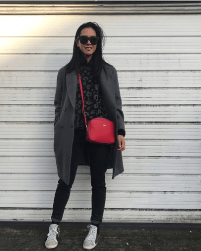 How To Wear A Crossbody Bag? 25 Chic Ideas To Carry It