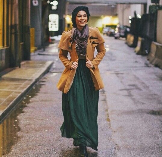 12 Modest Ways To Wear Hijab With Jackets This Winter & Fall