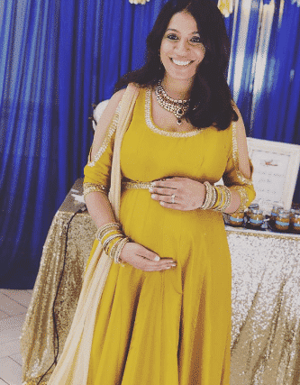 indian maternity outfits