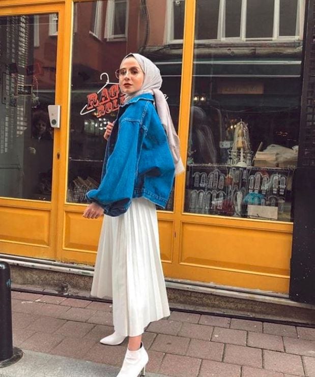 20 Ways To Wear Hijab With Denim Jackets For A Chic Look