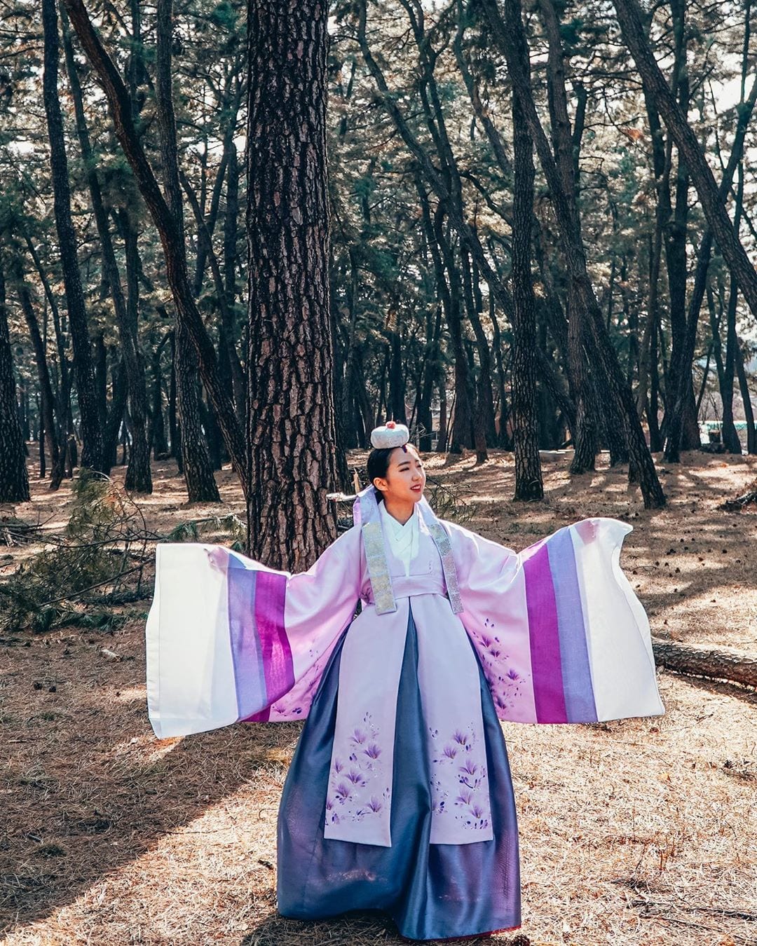 Traditional Korean Clothing - 17 Beautiful Korean Outfits