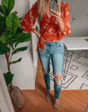 30 Cute Floral Blouse Outfit Ideas to Try