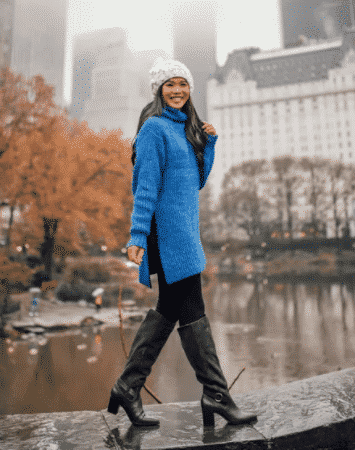 22 Outfit Ideas on What to Wear to Work On Rainy Days