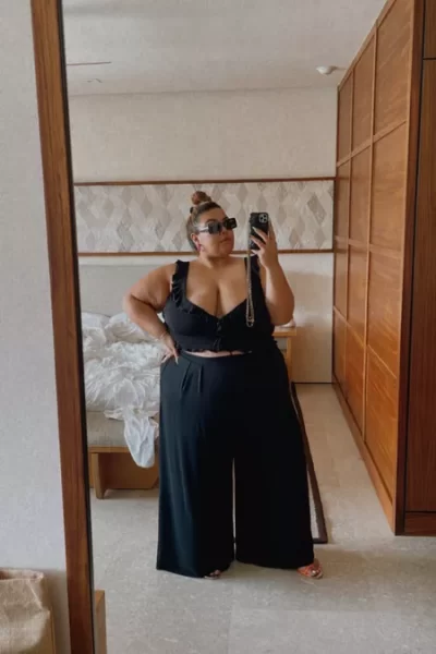 20 Chic Bralette Outfits for Plus Size & Curvy Ladies to Try