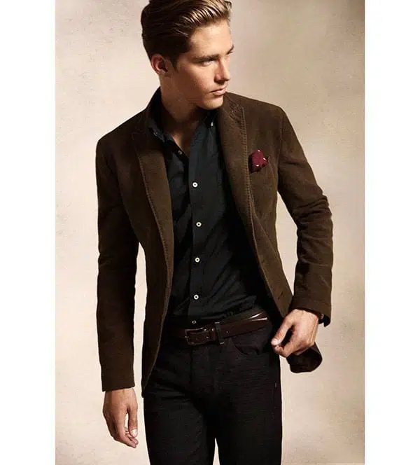 How To Wear Velvet Suits Men 7