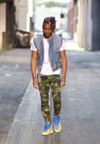 20 Best Camo Pants Outfits for Men & Styling Tips