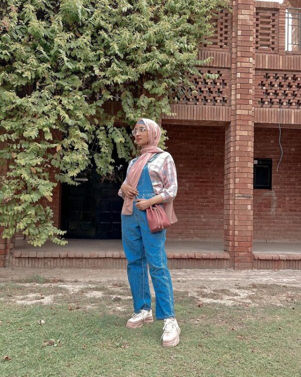 Pakistan University Dress for Females