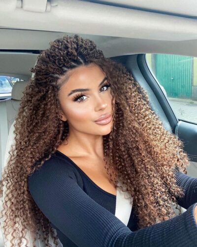 20 Grunge Hairstyles For Curly Hair Girls To Try In 2022