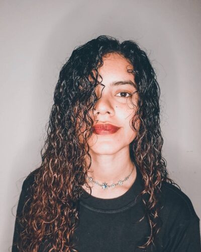 20 Grunge Hairstyles For Curly Hair Girls To Try In 2022