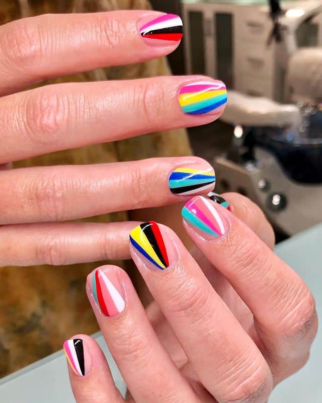 Geometrical Manicure Ideas for Short Nails