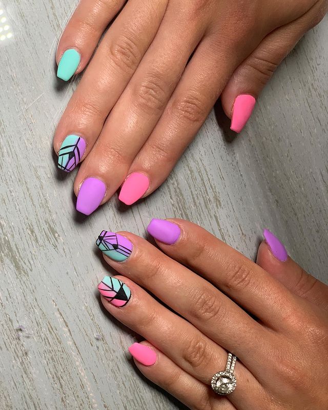 50 Best Manicure Ideas for Short Nails You Must Try In 2021