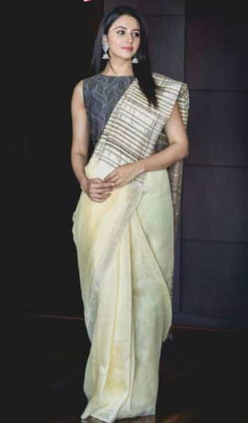 How To Wear South Indian Saree