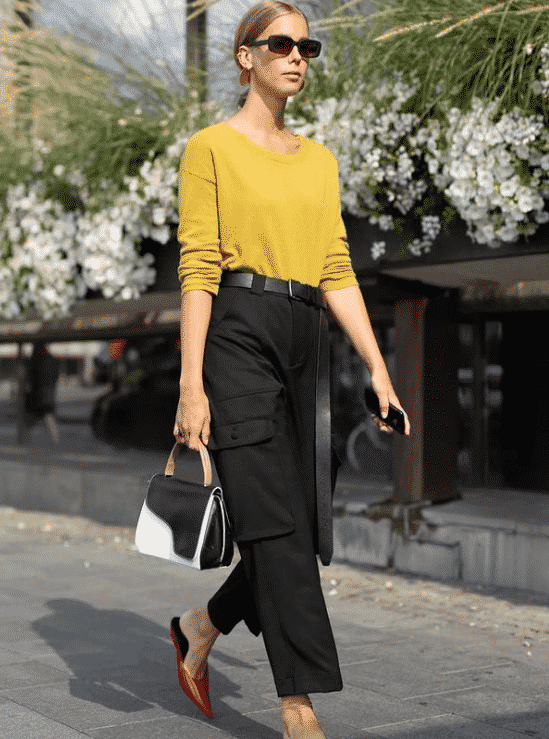20 Black Cargo Pants Outfits & Tips on How to Style Them
