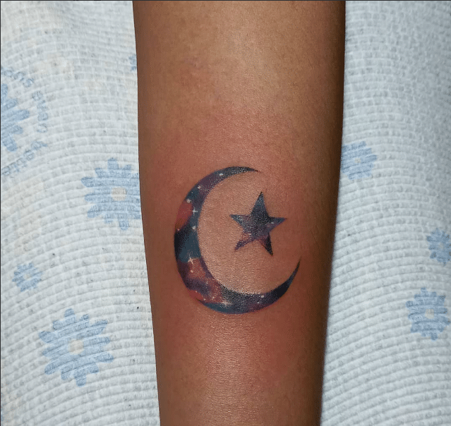 Moon Tattoo Ideas - 20 Best Moon Tattoos With Meanings 2022