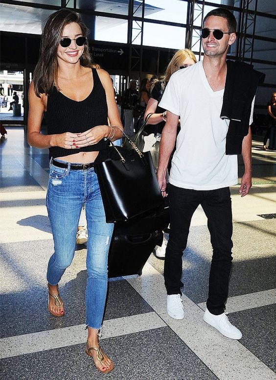 21 Couple Airport Outfit Ideas That You'll Want to Copy