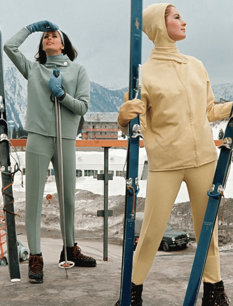 Ski Resort Outfits-30 Tips What to Wear Skiing & Snowboarding