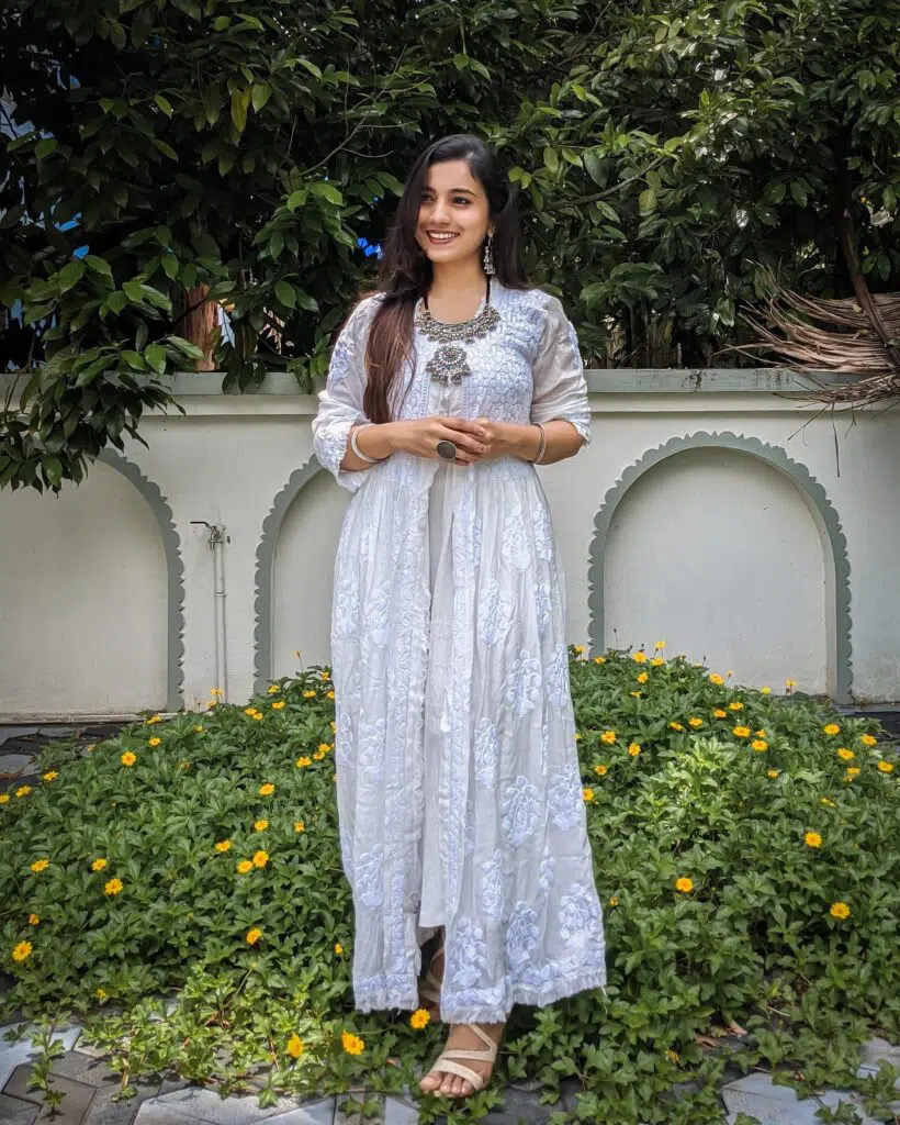 chikankari kurti designs