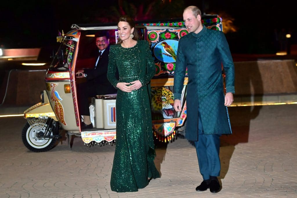 What Kate Middleton Wore In Pakistan? Kate's Outfit Details