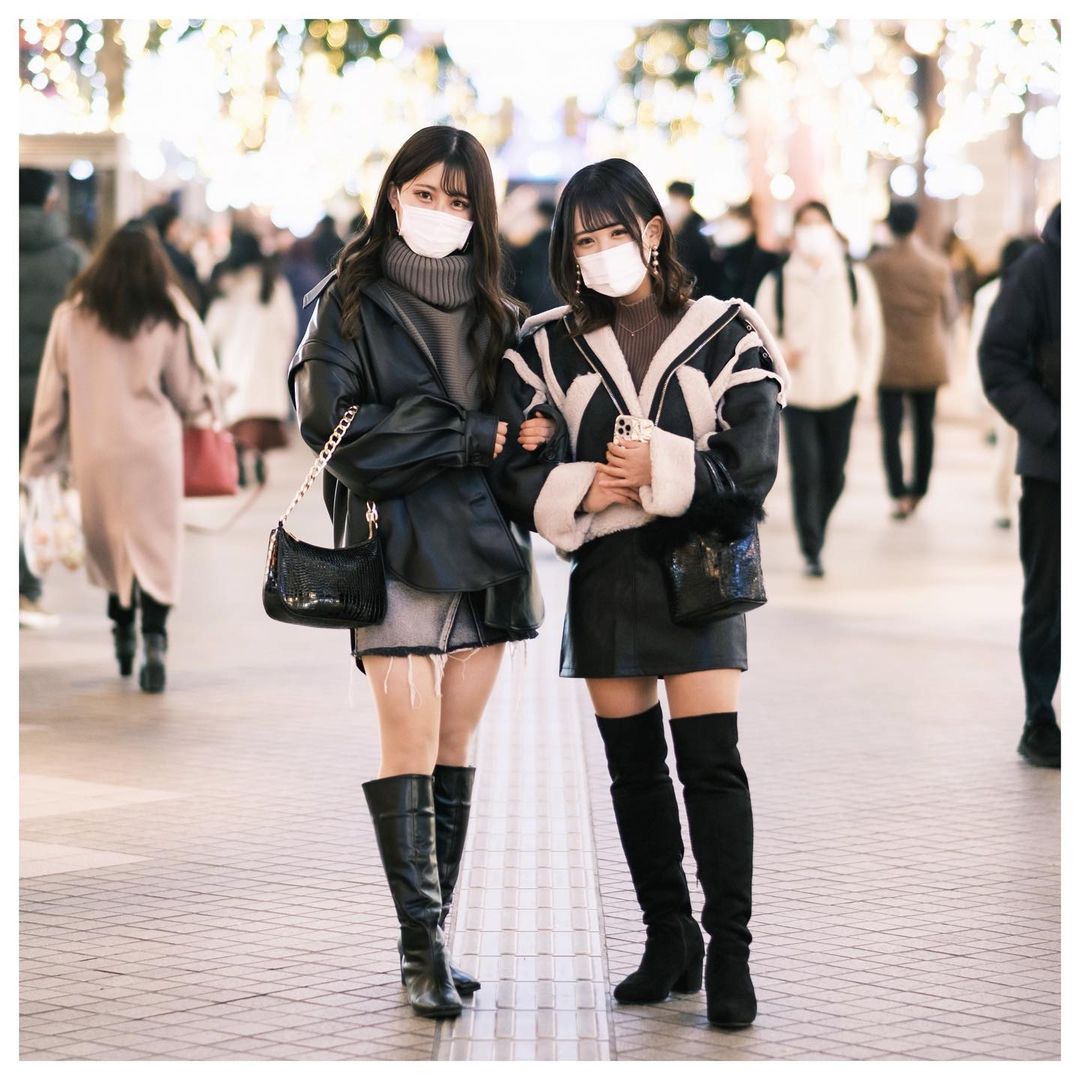 What to Wear in Japan in Winters? 20 Outfits & Packing List
