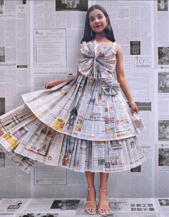 20 Creative Newspaper Craft Fashion Ideas  Hative  Recycled dress Newspaper  dress Art dress