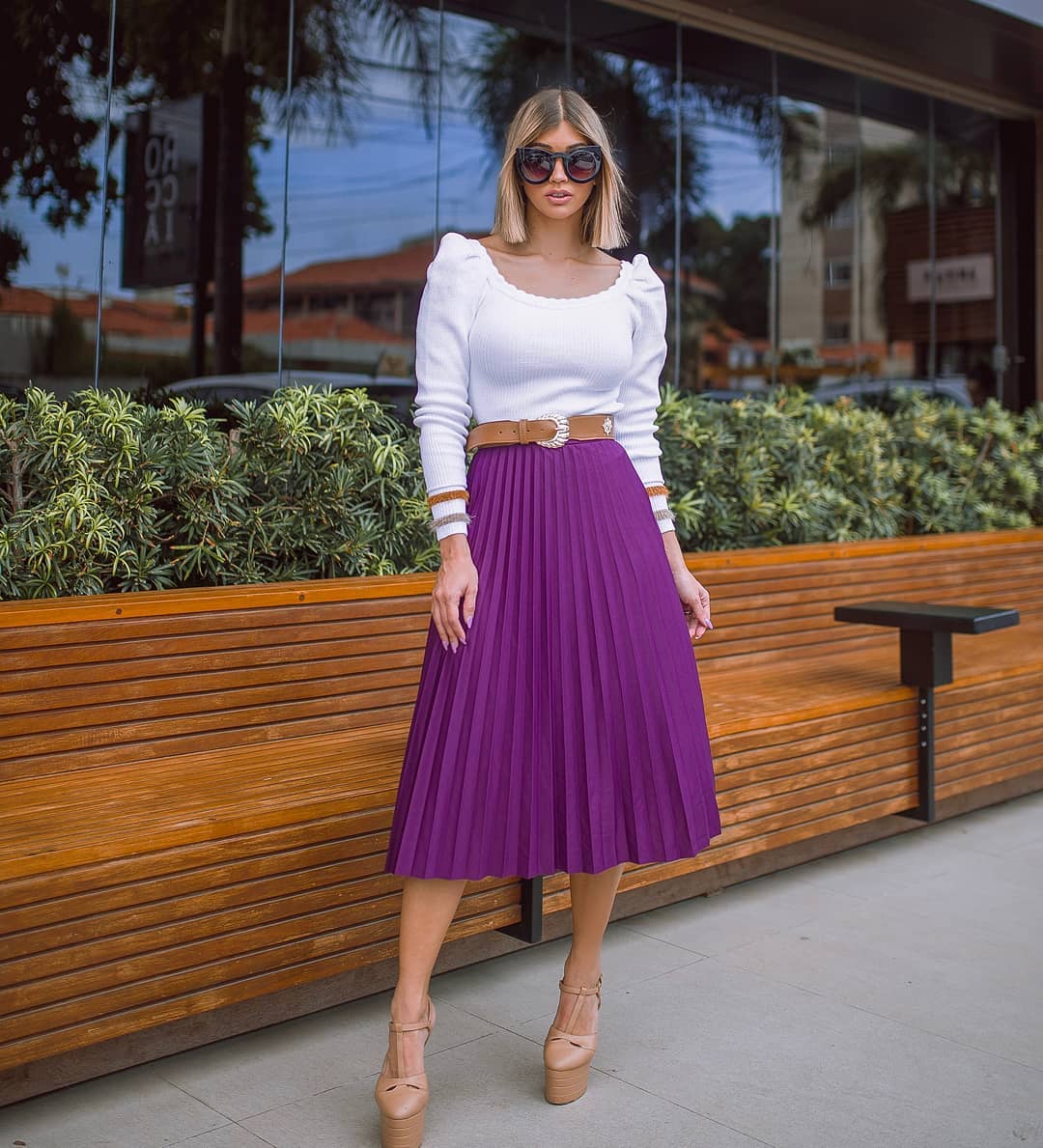 Royal purple maxi skirts  HOWTOWEAR Fashion  Chiffon skirt outfit Purple  skirt outfit Fashion
