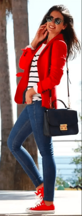 Women's Outfits with Red Shoes- 30 Outfits to Wear with Red Shoes