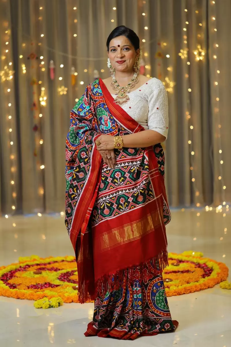 patola saree with front pallu