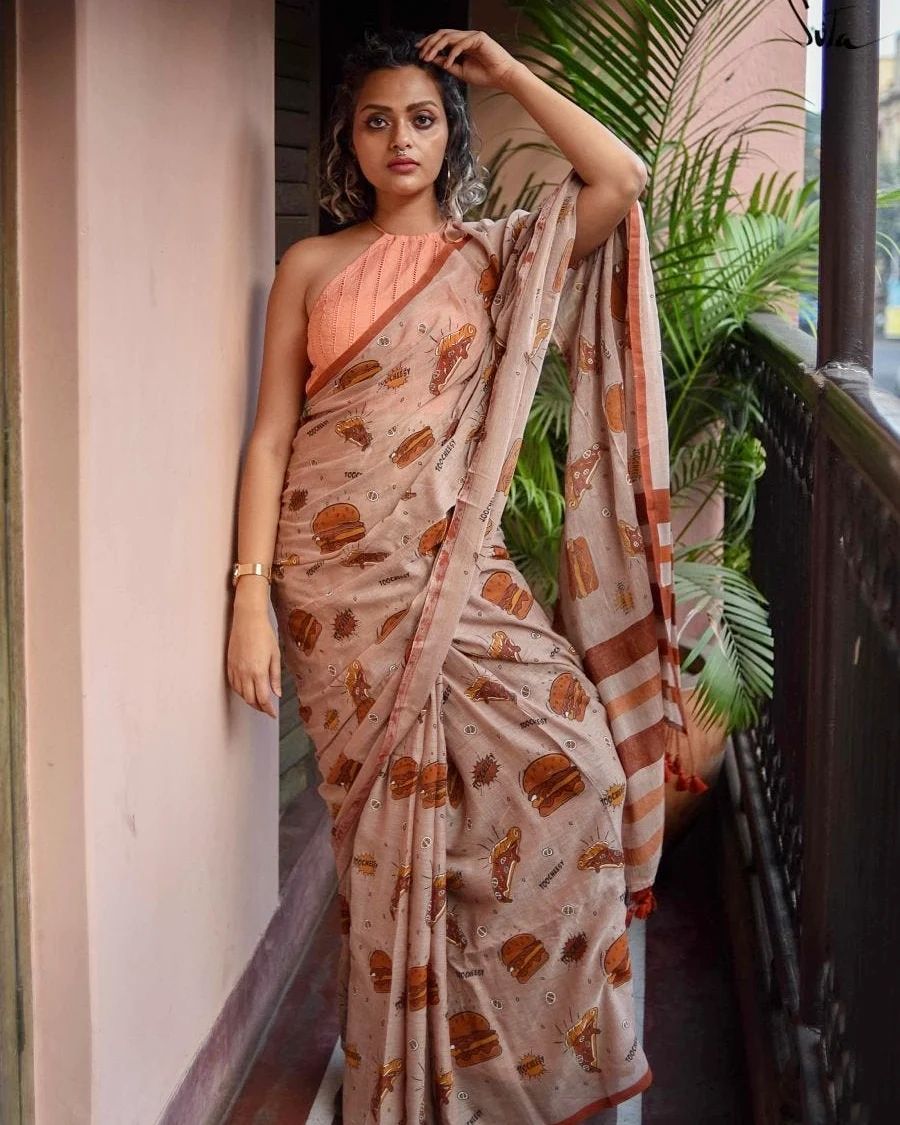 how-to-wear-sarees-with-crop-tops-