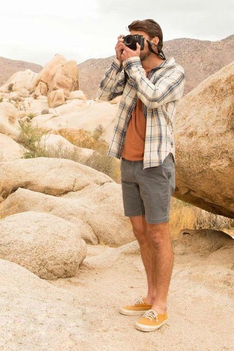 40+ Stylish Men's Outfits with Shorts For Summer 2022