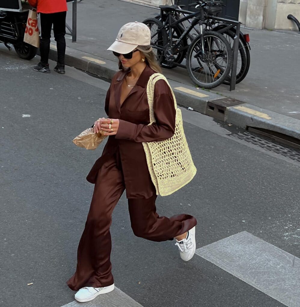 Paris Street Style Outfits for Women