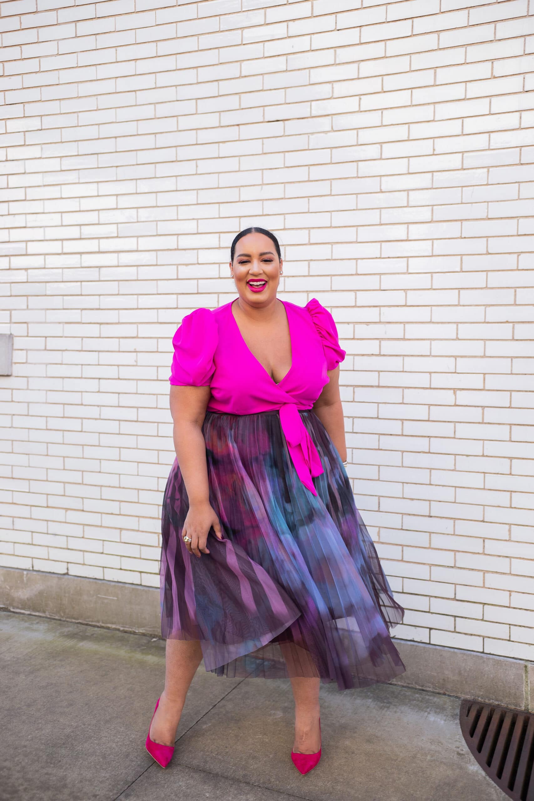 23 Ways to Style Skirt Outfits for Plus Size & Curvy Women