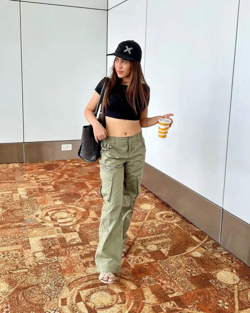 summer airport outfits