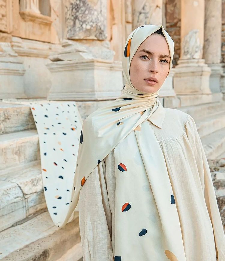 20 Latest Turkish Hijab Styles-Simple Turkish Hijab Tutorial