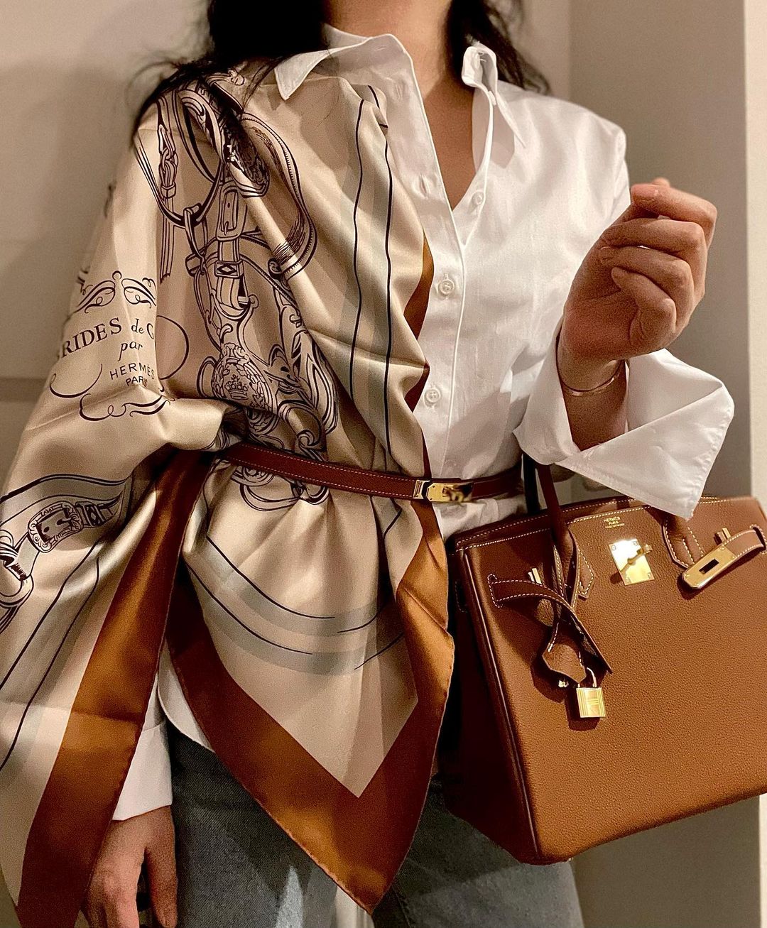 42 Hermes Scarf Outfits: What To Wear With a Hermes Scarf?