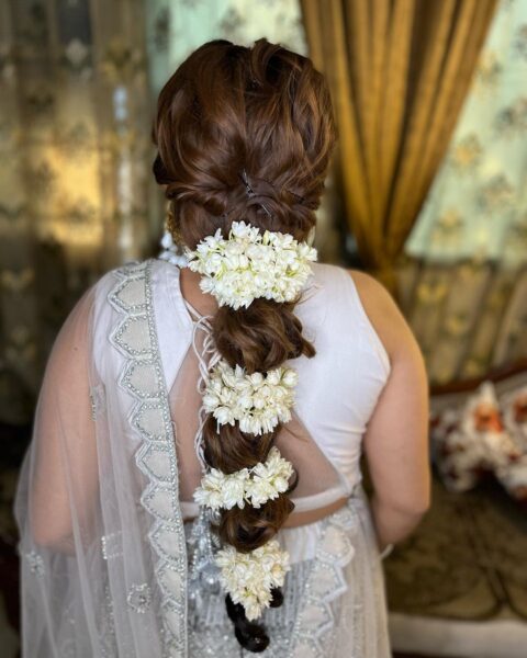 20 Most Beautiful Gajra Hairstyles For All Hair Lengths 9257