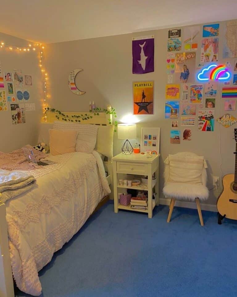 22 Best Dorm Room Essentials for Girls to Pack This Year