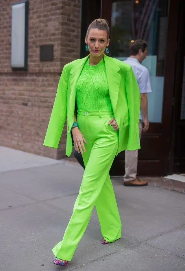 Plain Neon Green Women Sports Wear