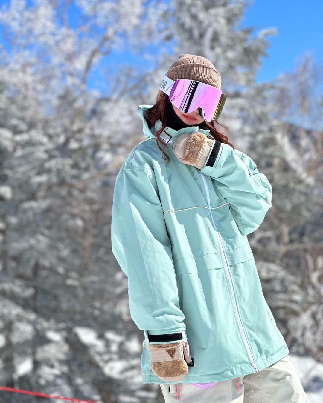 what to wear snowboarding
