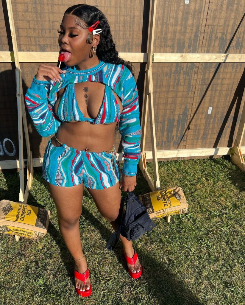 20 Cute Freaknik Outfit Ideas for Party