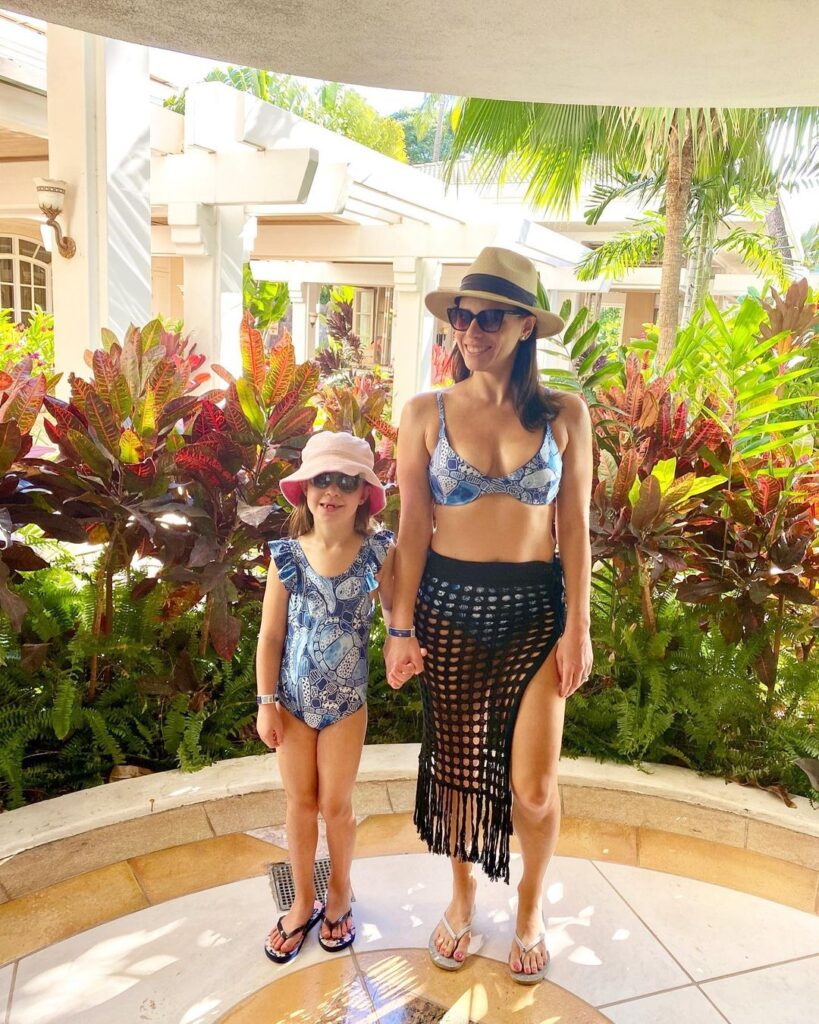 What to wear in Maui? 13 Outfit Ideas + Packing List